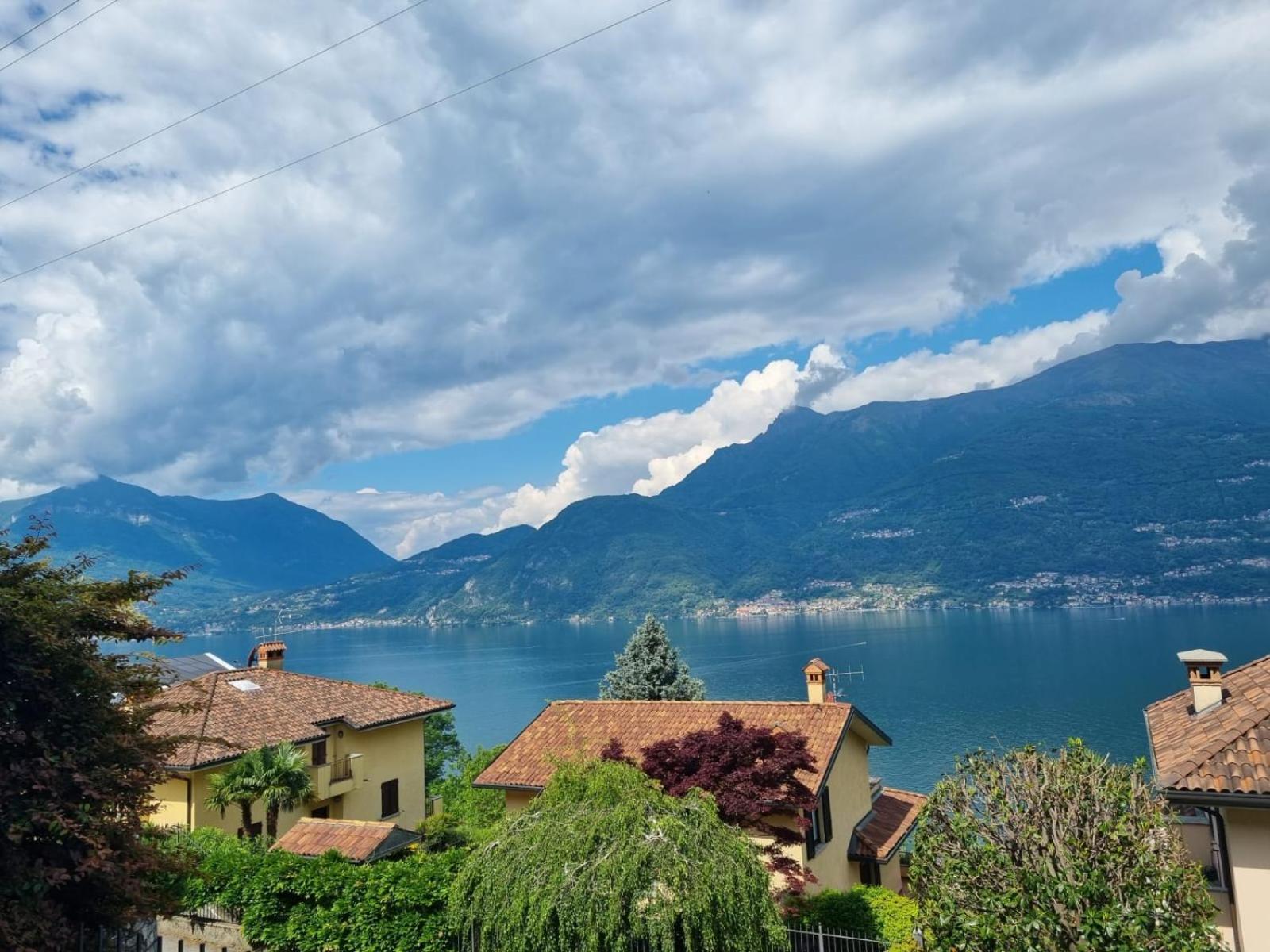 Apartment With Garden And Terrace Beautiful Lake View Bellano Exterior photo